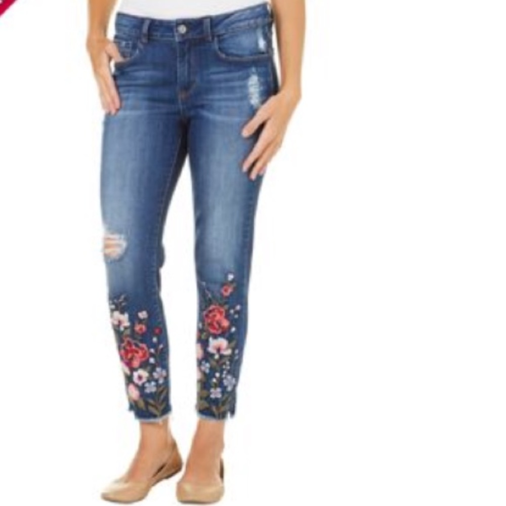 Kenzie embroidered jean cut offs.